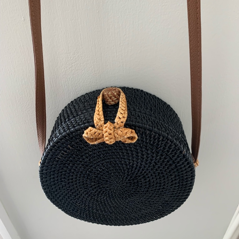 Black Straw Hardshell Bag - Picture 3 of 5